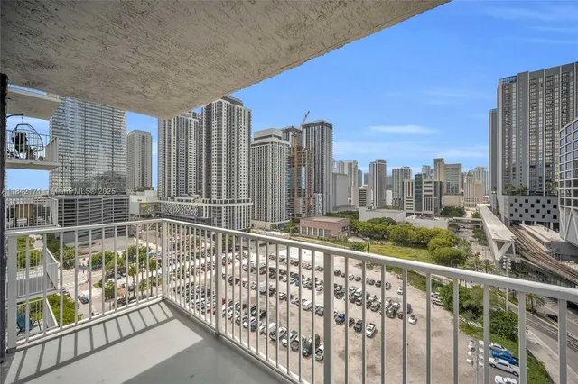 $334,900 | 850 North Miami Avenue, Unit W1804, Miami, FL 33136