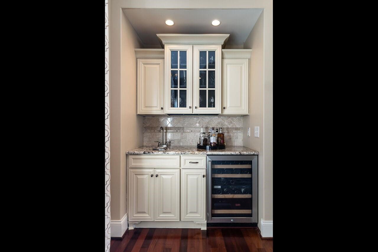 122 Lake Boone Trail Raleigh, NC 27608 - Photo 20 of 46 Photo 20