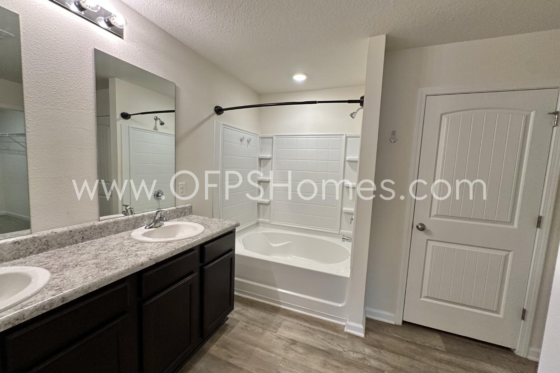 812 Moorhen Way Crestview, FL 32539 - Photo 23 of 28 22