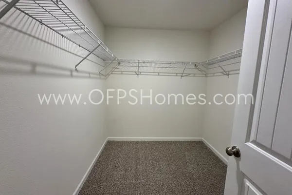 $2,300 | 812 Moorhen Way, Crestview, FL 32539