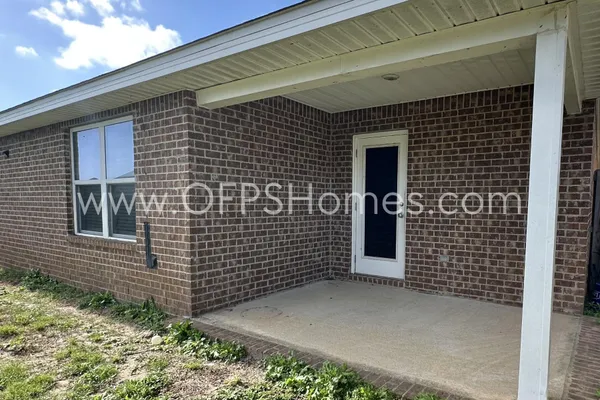 $2,300 | 812 Moorhen Way, Crestview, FL 32539