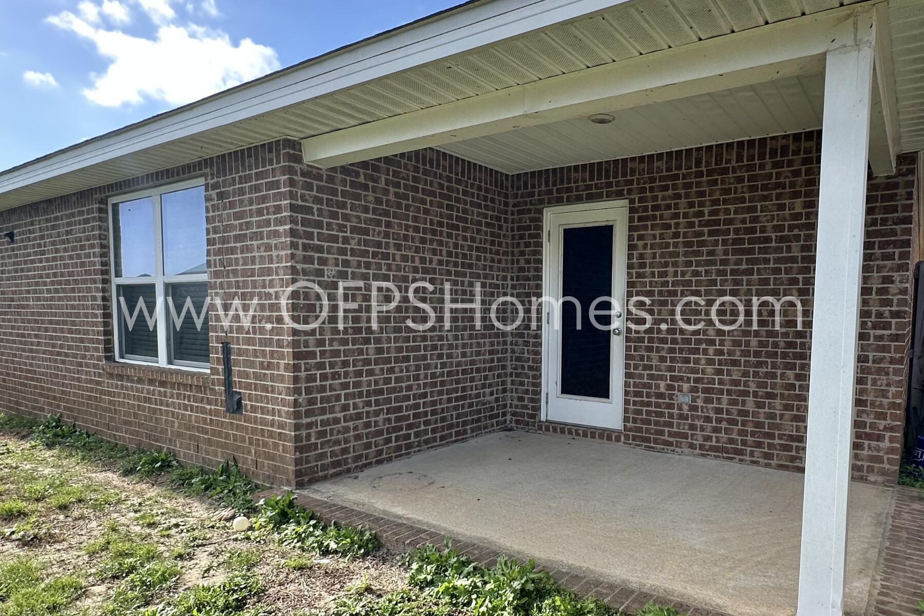 812 Moorhen Way Crestview, FL 32539 - Photo 27 of 28 26