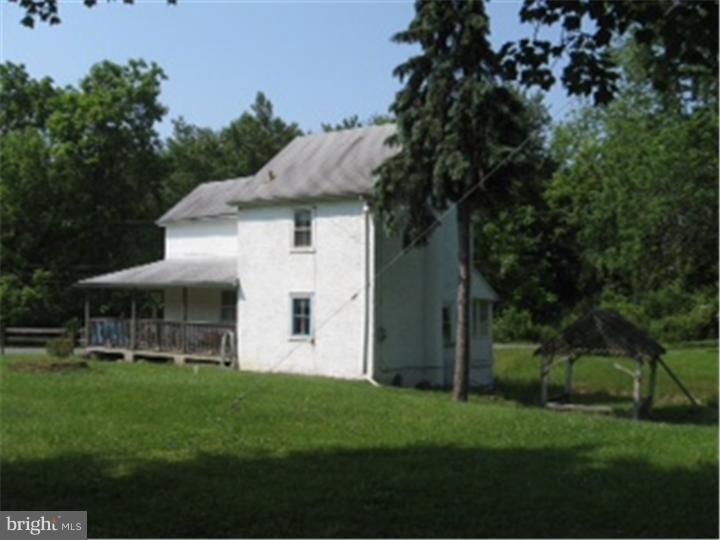 347 Isabella Road Elverson, PA 19520 - Photo 3 of 4 Exterior