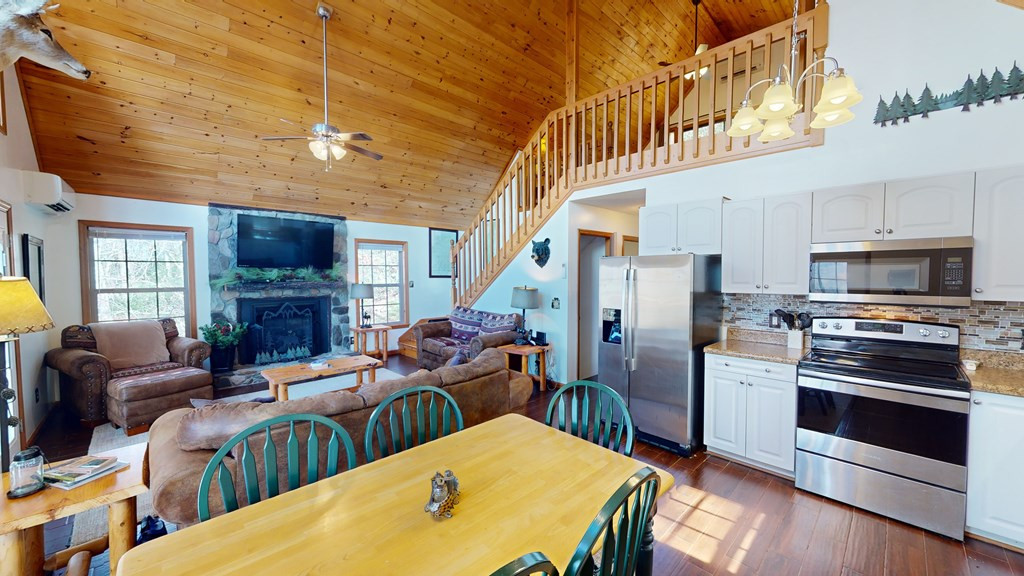 324 Azalea Ridge Topton, NC 28781 - Photo 6 of 42