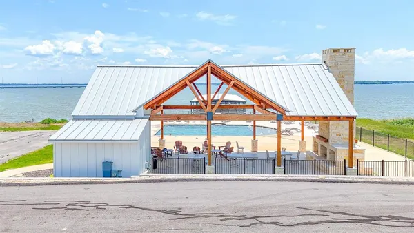 a view of outdoor space garage and yard