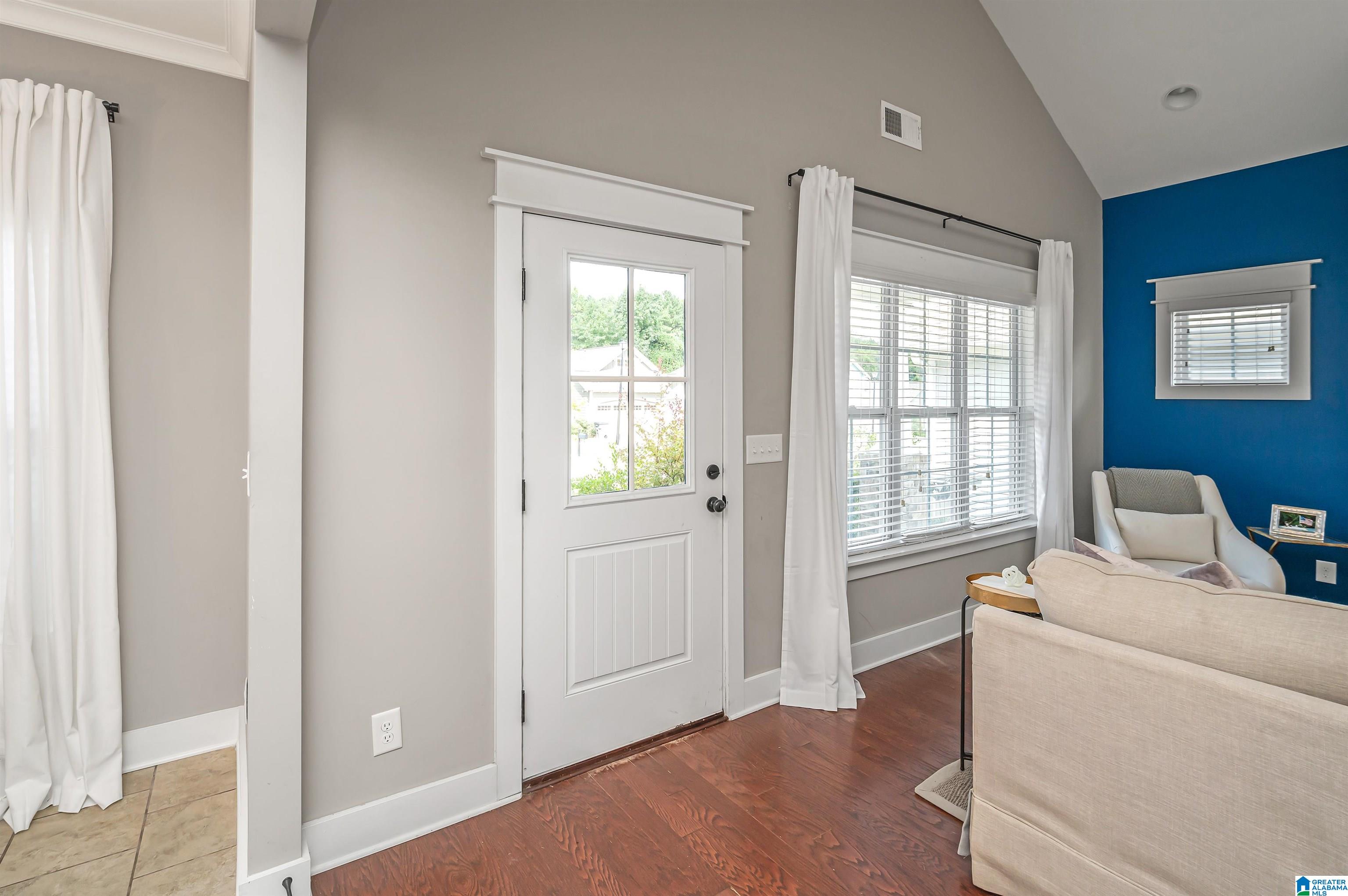 2873 Montevallo Park Road Birmingham, AL 35210 - Photo 5 of 29