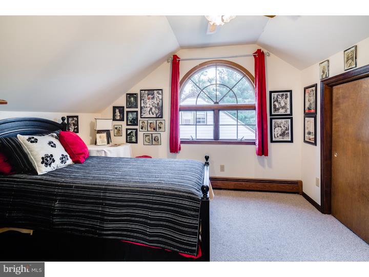 1025 Wayne Road Barrington, NJ 08033 - Photo 18 of 25 Gallery Image 18