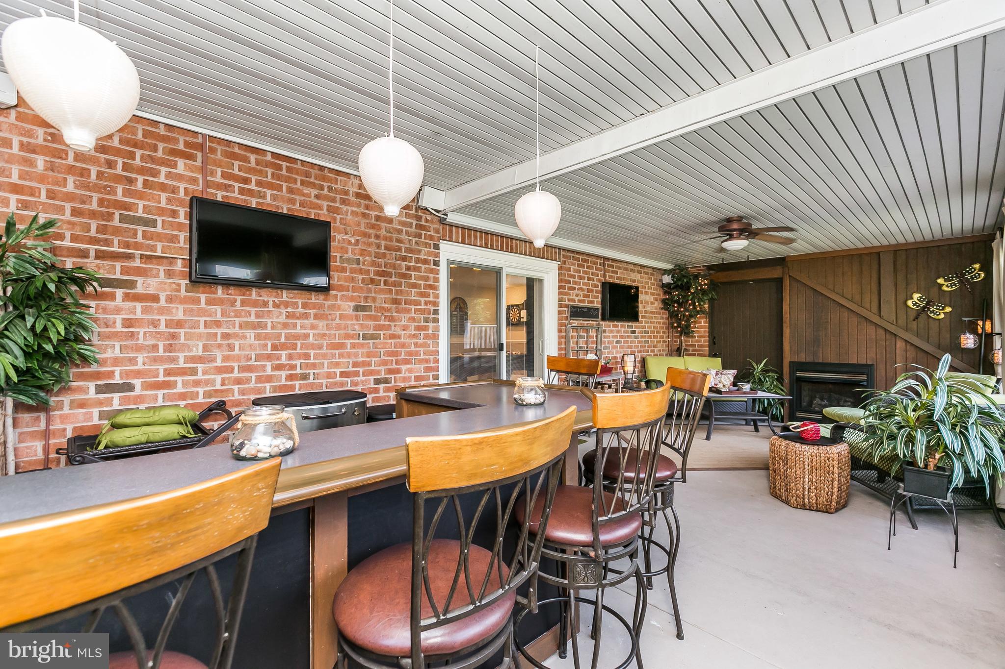 4704 White Marsh Road Baltimore, MD 21237 - Photo 51 of 60 Lower lever enclosed bar area