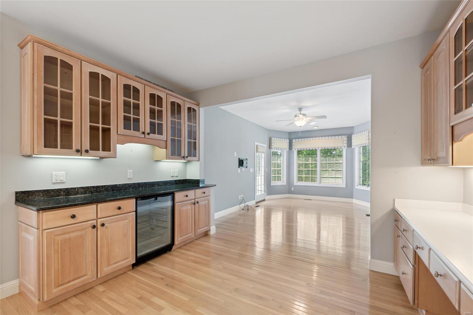 10127 Tanbridge Road St. Louis, MO 63128 - Photo 11 of 35 Gallery Image 11
