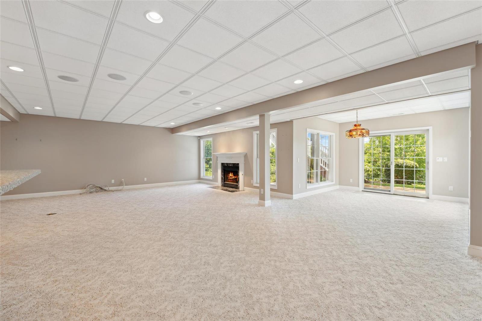 10127 Tanbridge Road St. Louis, MO 63128 - Photo 27 of 35 Gallery Image 27