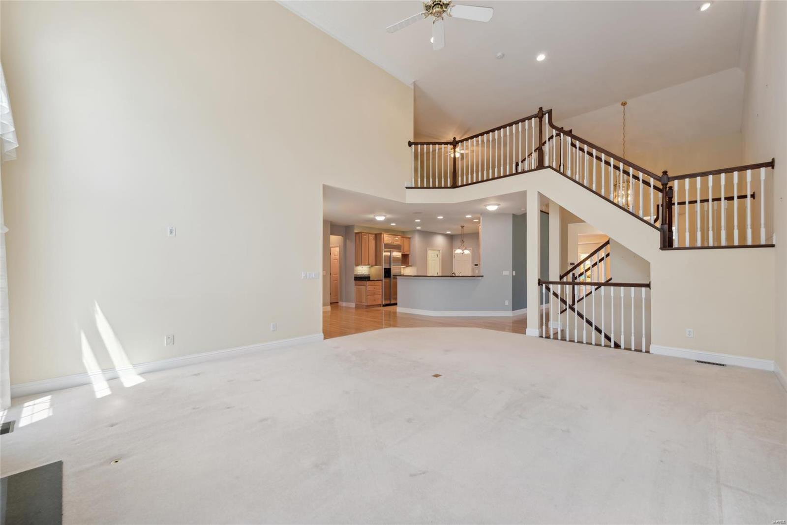 10127 Tanbridge Road St. Louis, MO 63128 - Photo 7 of 35 Gallery Image 7