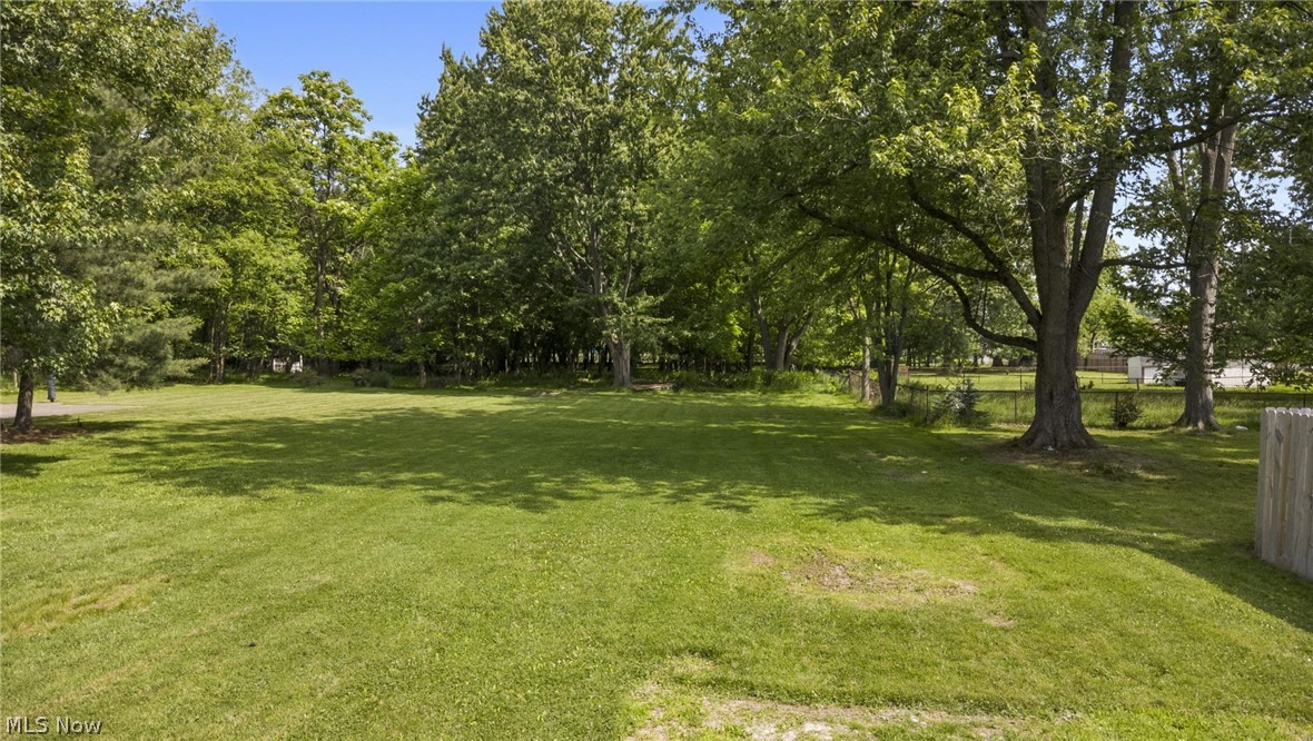 12958 West Pleasant Valley Road Parma, OH 44130 - Photo 39 of 42