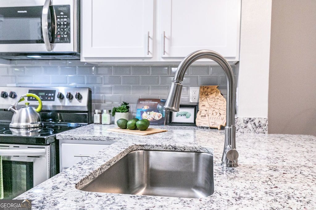 1401 West Paces Ferry Road Northwest, Unit 2109 Atlanta, GA 30327 - Photo 3 of 33