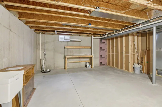 $399,900 | 104 Ridgeline Drive, Columbus, WI 53925