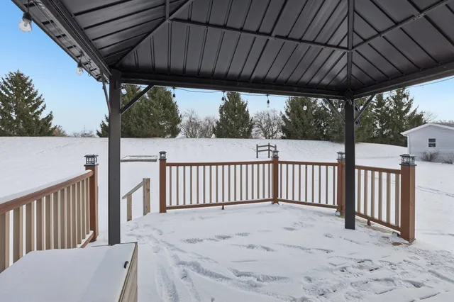 $399,900 | 104 Ridgeline Drive, Columbus, WI 53925