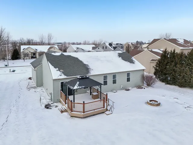 $399,900 | 104 Ridgeline Drive, Columbus, WI 53925