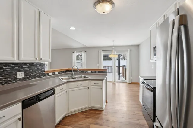 $399,900 | 104 Ridgeline Drive, Columbus, WI 53925