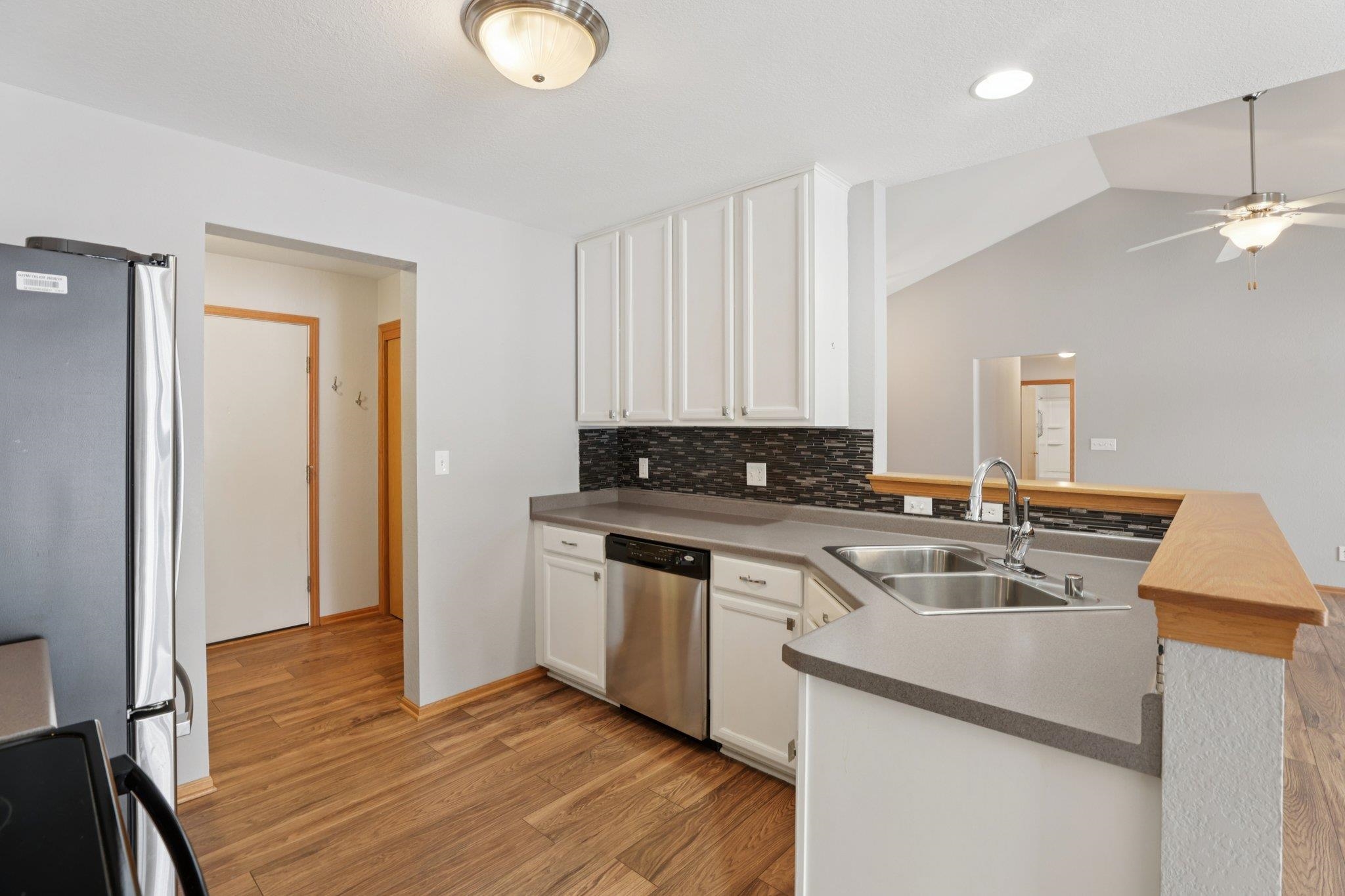 104 Ridgeline Drive Columbus, WI 53925 - Photo 10 of 44