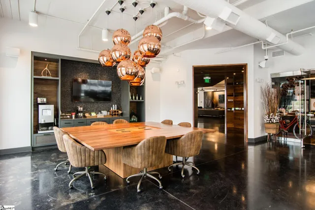 $2,895 | 212 East Broad Street, Unit COTTON, Greenville, SC 29601