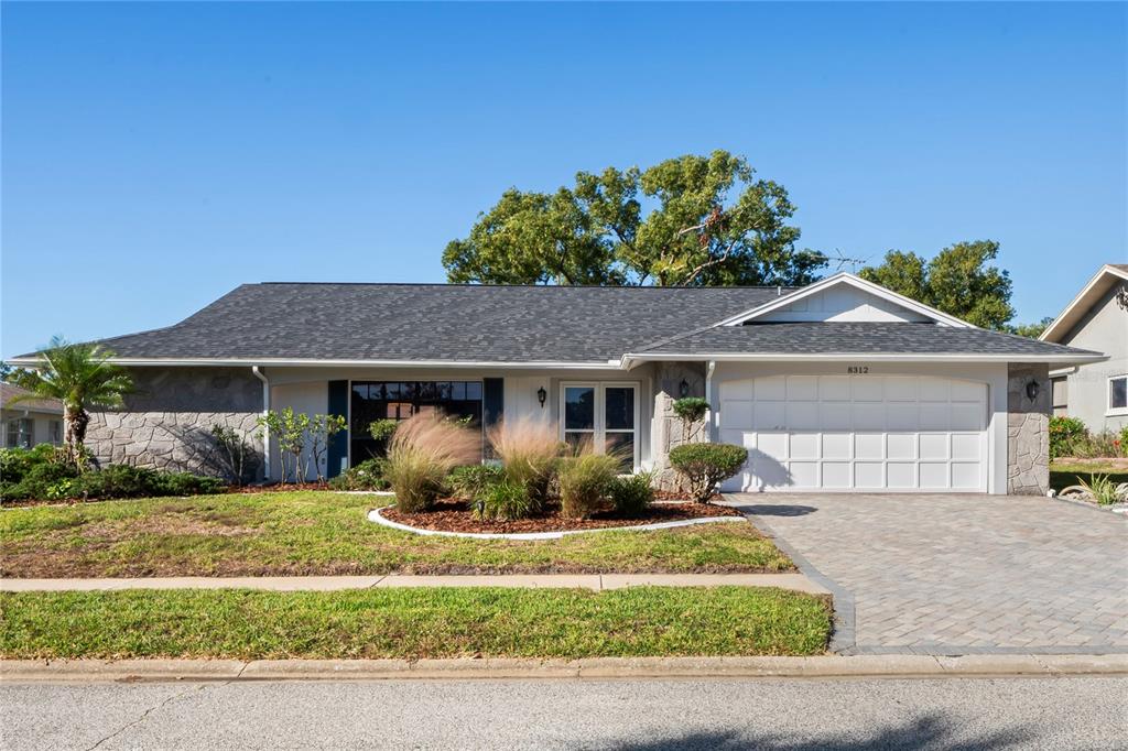 8312 Roxboro Drive Hudson, FL 34667 - Photo 2 of 30