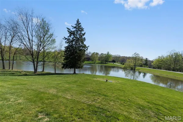 $725,000 | 124 Quarterback Ridge, Jackson, MO 63755