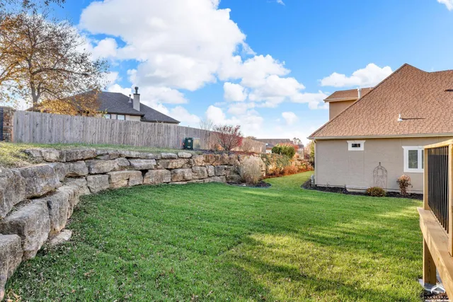 $539,900 | 4142 Blackjack Oak Drive, Lawrence, KS 66047
