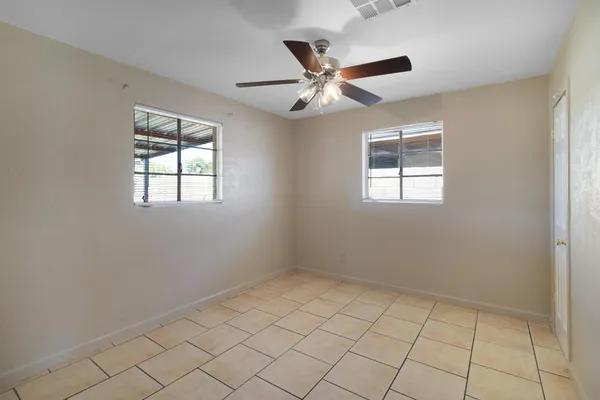 $1,500 | 4232 North 33rd Drive, Phoenix, AZ 85017