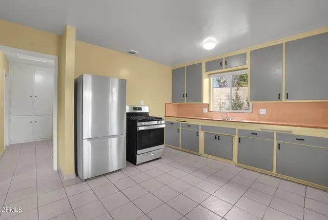 $2,645 | 9501 Steele Street, Unit D, Rosemead, CA 91770