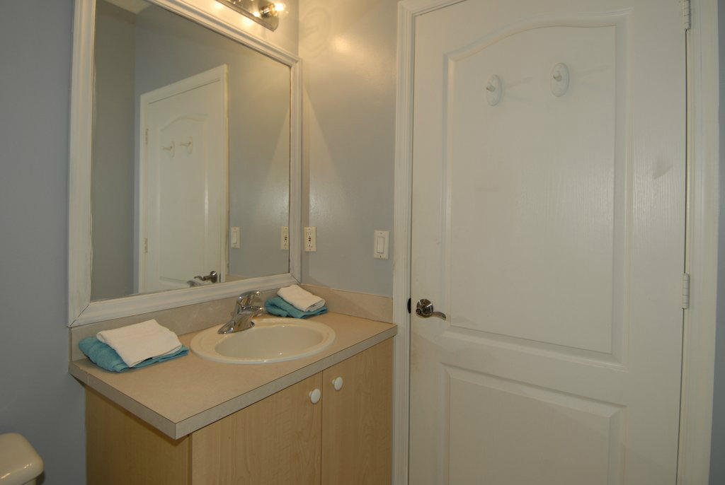 5785 Raceway Road Lake Worth, FL 33449 - Photo 15 of 21 Bathroom 2 View 2