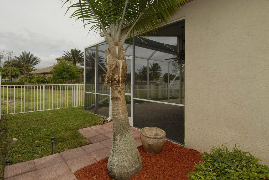 5785 Raceway Road Lake Worth, FL 33449 - Photo 18 of 21 Outside View 1