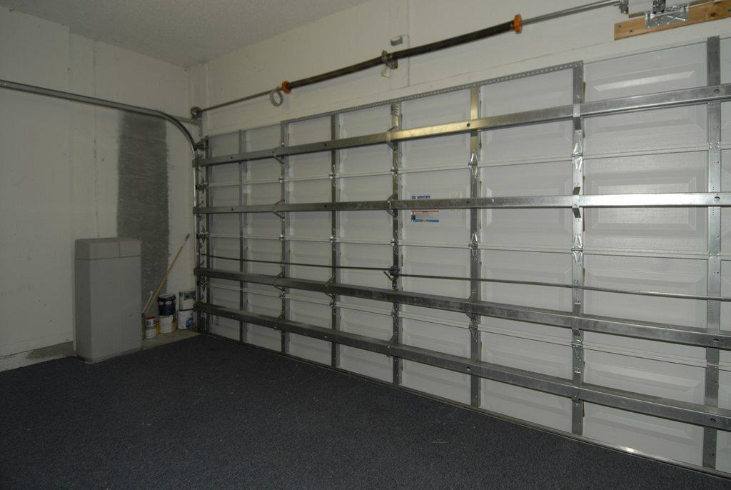 5785 Raceway Road Lake Worth, FL 33449 - Photo 20 of 21 Garage