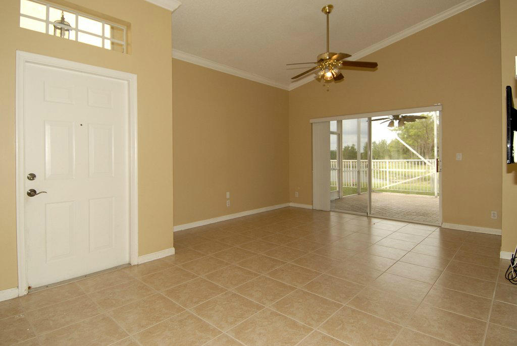5785 Raceway Road Lake Worth, FL 33449 - Photo 6 of 21 Living Room View 1
