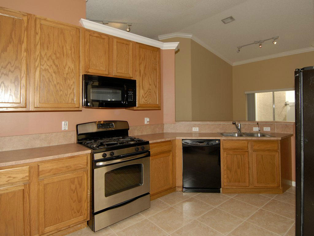 5785 Raceway Road Lake Worth, FL 33449 - Photo 9 of 21 Kitchen View 2