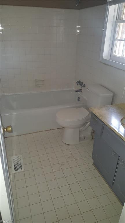 2707 Buchanan Road Greensboro, NC 27405 - Photo 11 of 12 Gallery Image 11