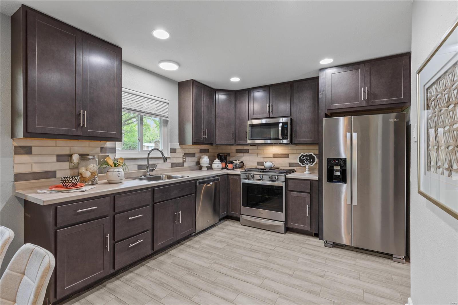 11876 Lusher Road St. Louis, MO 63138 - Photo 6 of 20 Gallery Image 6