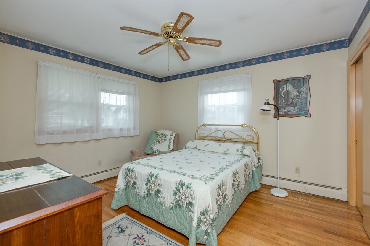 159 Maple Street Manchester, NH 03103 - Photo 15 of 29 Gallery Image 15