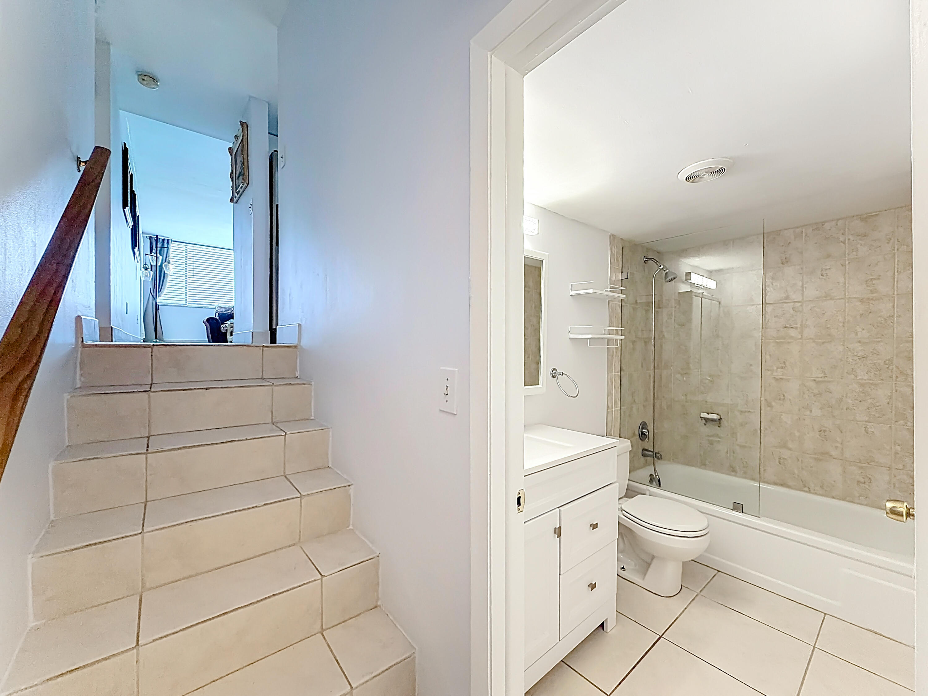 755 Dotterel Road, Unit 1411 Delray Beach, FL 33444 - Photo 26 of 51 755 Dotterel Road Bathroom #1
