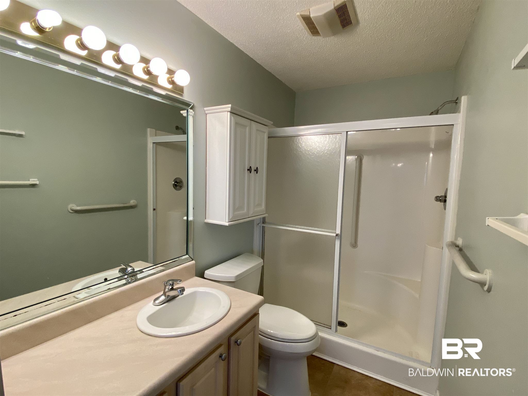 9619 Villas Drive Foley, AL 36535 - Photo 19 of 31 Master Bath