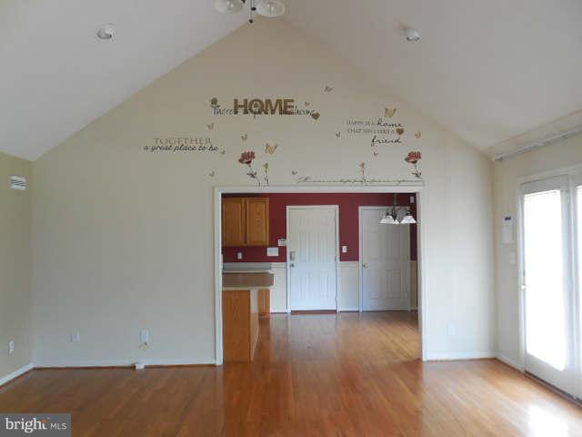 14591 Round Hill Road King George, VA 22485 - Photo 17 of 30 Family Room