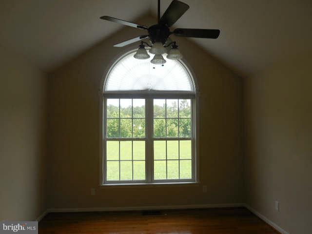 14591 Round Hill Road King George, VA 22485 - Photo 7 of 30 Dining Room