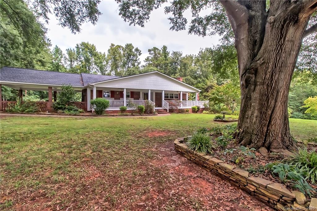 367 Potter Road Lancaster, SC 29720 - Photo 25 of 30 a front view of a house with garden