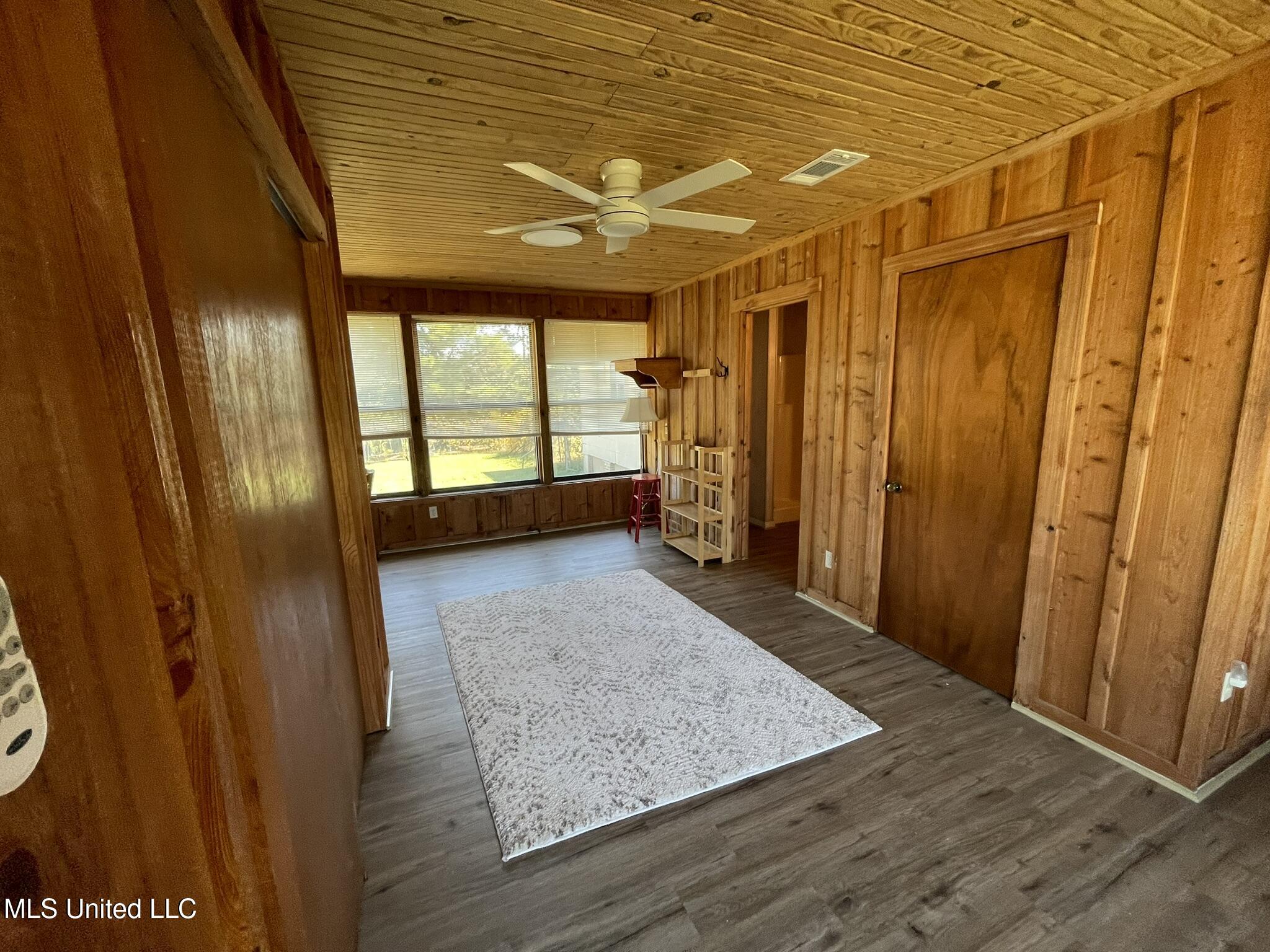 123 Leming Road Braxton, MS 39044 - Photo 20 of 39 IMG_2307