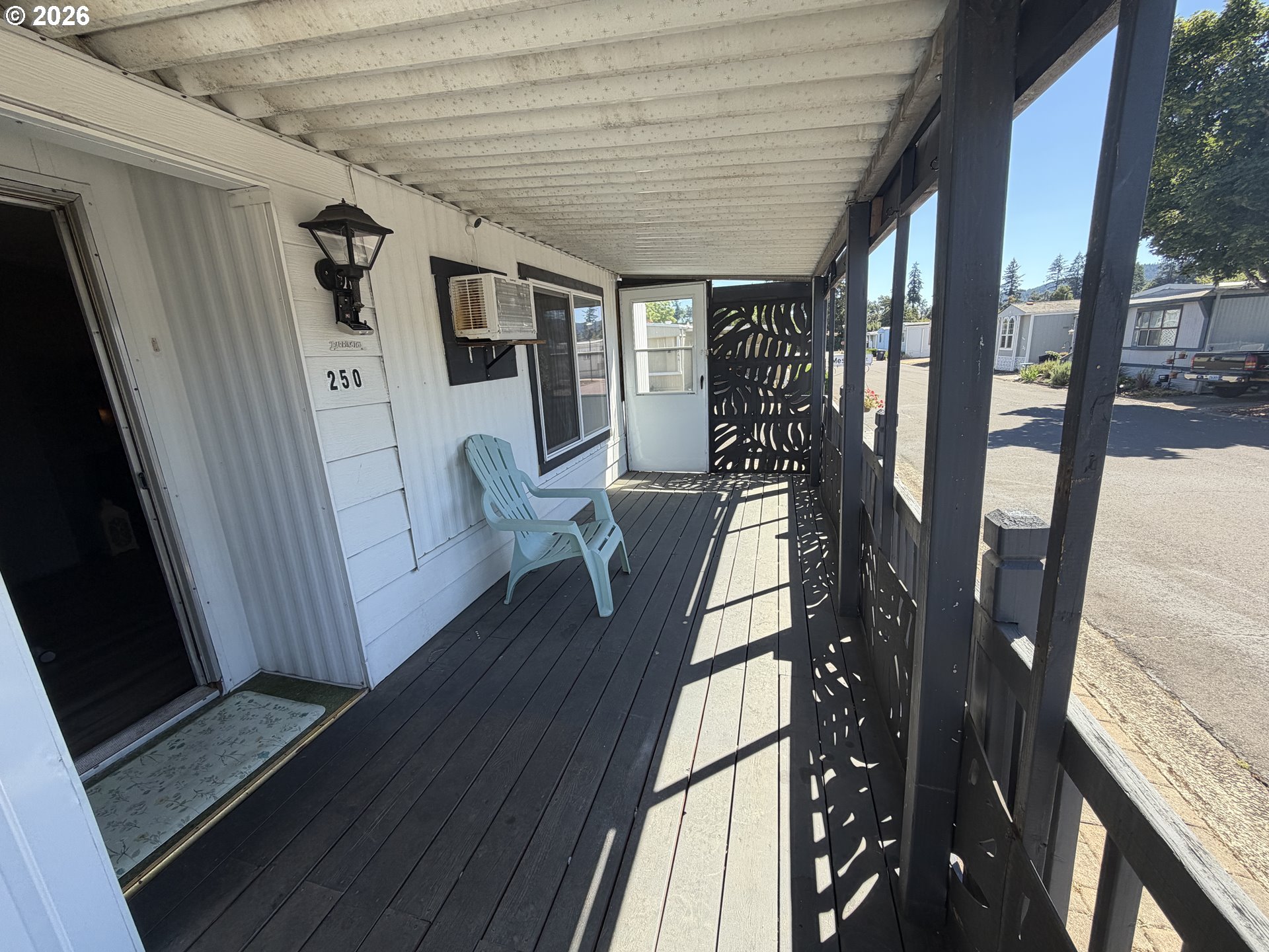 5335 Main Street, Unit 250 Springfield, OR 97478 - Photo 6 of 41 Porch