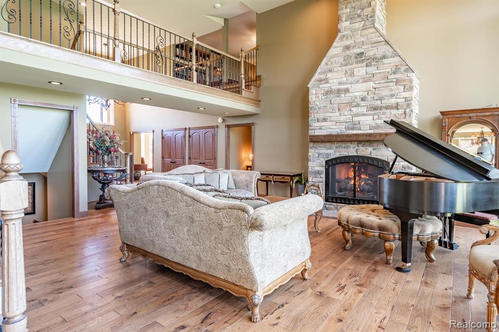 256 Inverness Highland, MI 48357 - Photo 15 of 99 Gallery Image 15