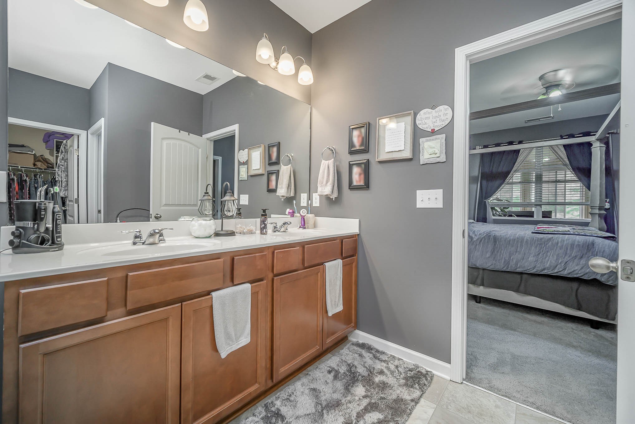 619 Prominence Road Columbia, TN 38401 - Photo 16 of 19 a bathroom with a sink and a mirror