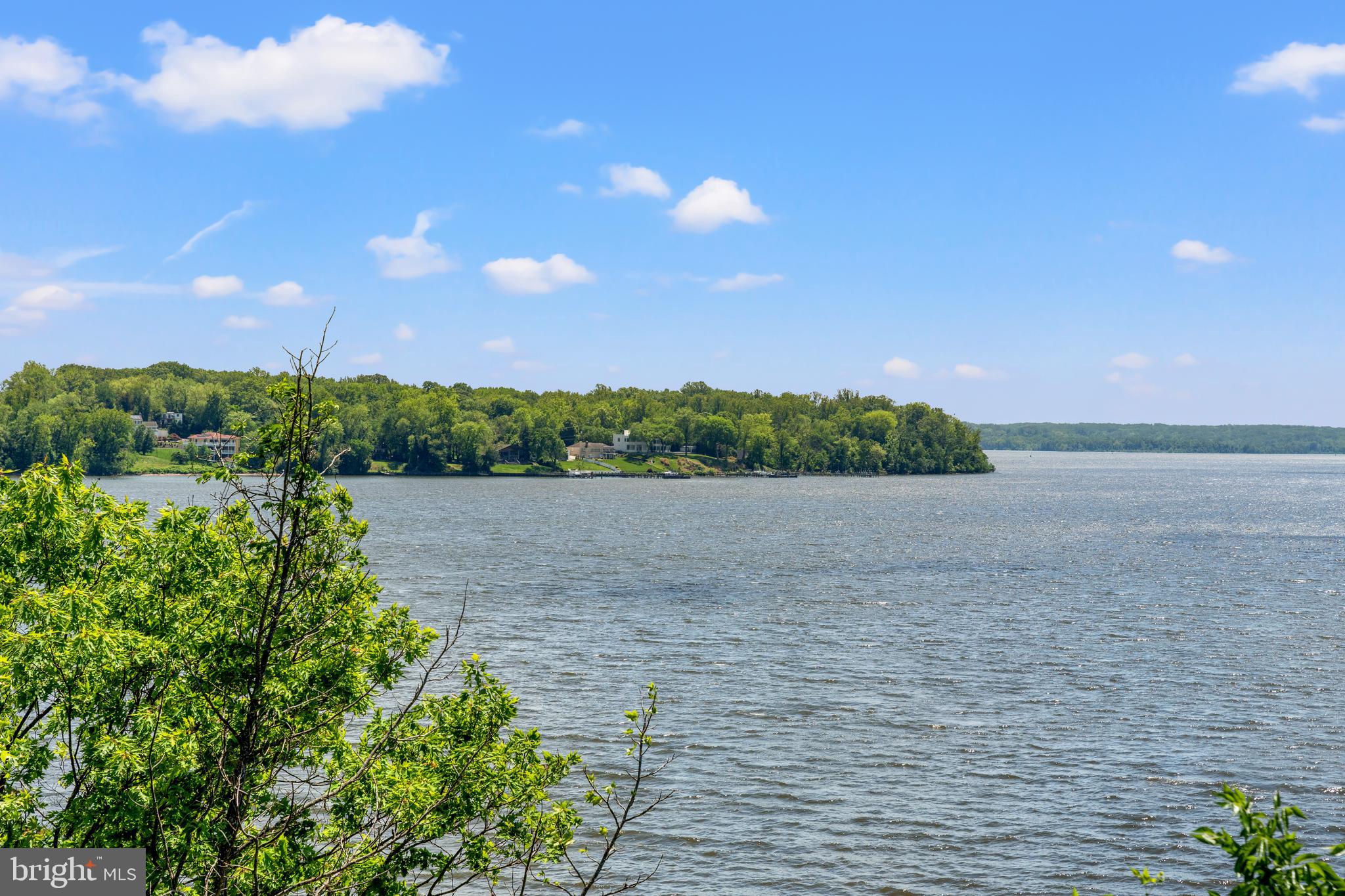 9901 Indian Queen Point Road Fort Washington, MD 20744 - Photo 8 of 68 Gallery Image 8