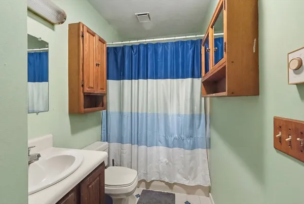 $229,900 | 115 Riverview Place, Unit D, Southbridge, MA 01550