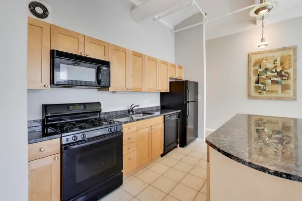 $210,000 | 633 South Plymouth Court, Unit 1107, Chicago, IL 60605