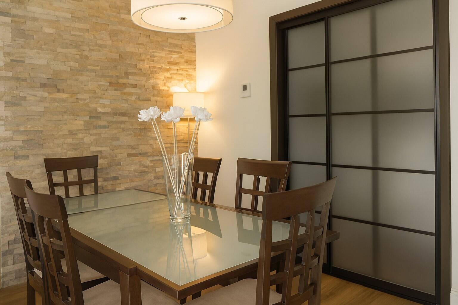 3850 Washington Street, Unit 215 Hollywood, FL 33021 - Photo 14 of 33 3850 215 din1