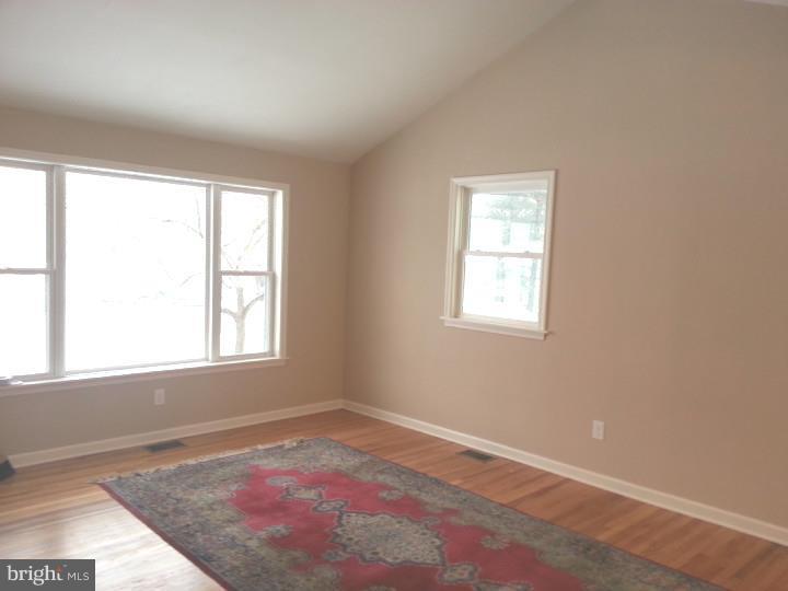 1803 Twining Road Willow Grove, PA 19090 - Photo 4 of 18 Living Room